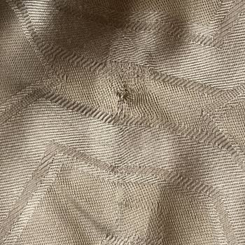 Aldığım Şalda Kısa Sürede Oluşan Delikler Güvenimi Sarstı