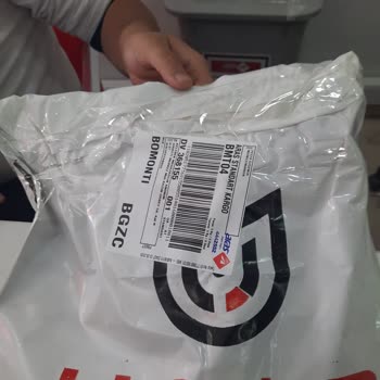 İade Edilen Ürünlerin Ücretini 27 Gündür Alamadım, Müşteri Hizmetleri İlgisiz