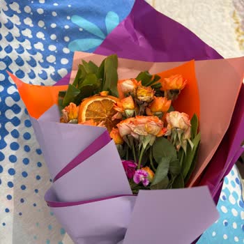 Sipariş Edilen Çiçek Kurumuş Ve Kullanılamaz Halde Teslim Edildi