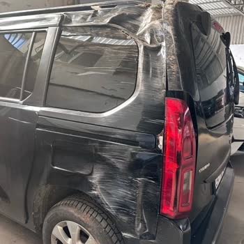 Ağır Kazada Airbag Açılmadı, Güvenlik Ve Müşteri İlgisizliği