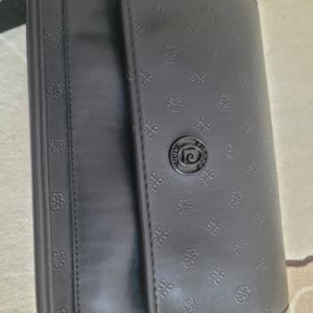 Kısa Sürede Aşınan Çanta Ve Yetersiz Müşteri Desteği