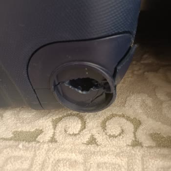 Hasarlı Valiz İçin Yetersiz Tazminat Teklifi Ve Mağduriyet