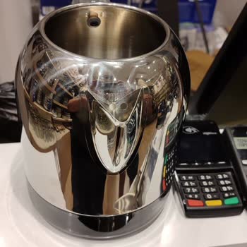 Yeni Alınan Elektrikli Çaydanlıkta Kısa Sürede Paslanma Sorunu