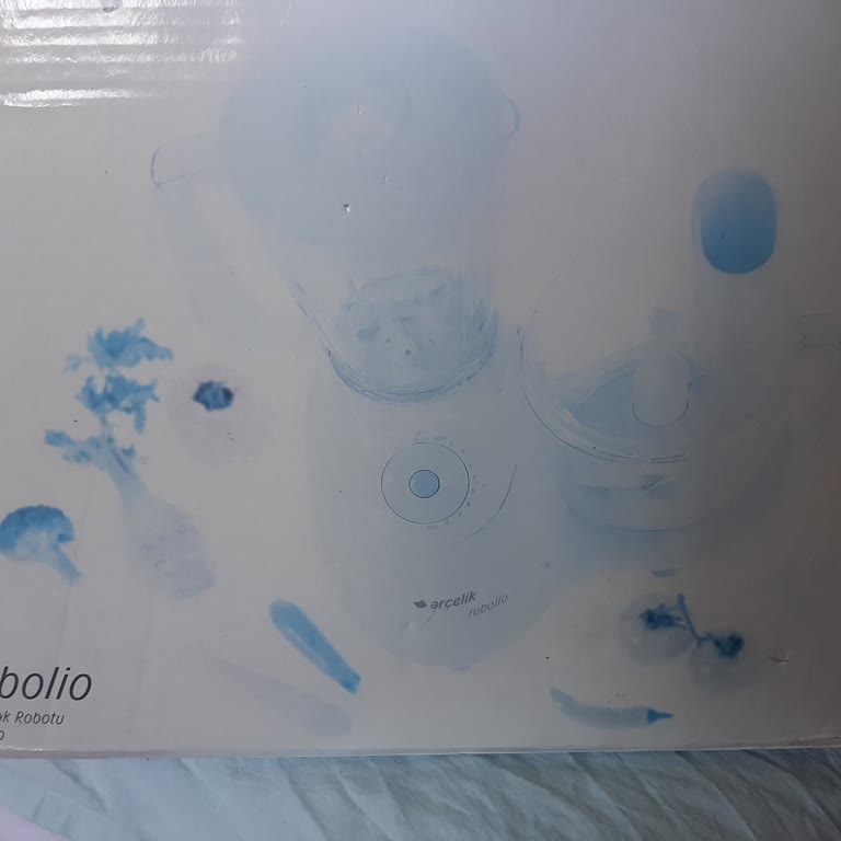 Kullanılmamış Ürün İçin Servis Ücreti Alınması Ve Farklı Servis Uygulamaları Hakkında Şikayet