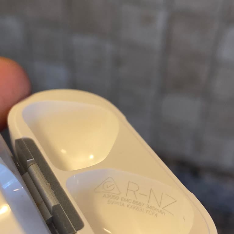 Hepsiburada'dan Alınan Airpods Pro 4 Orijinallik Sorunuyla İade Reddi Yaşadım