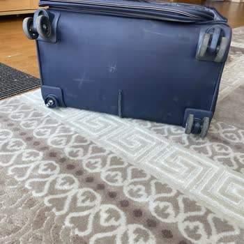 Etihad Airways Damaged My Baggage on the Flight