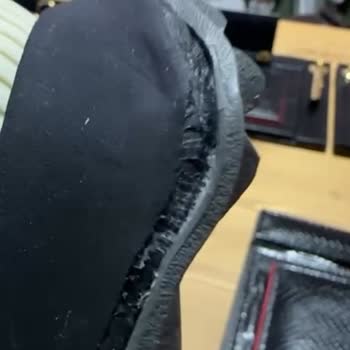 Aldığım Ürün Orijinal Değil Ve İade Talebime Yanıt Verilmiyor