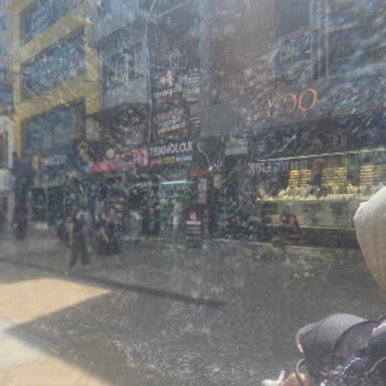 Kamera Koruyucu Takılırken Telefonumun Kamerası Kırıldı, Mağdur Edildim