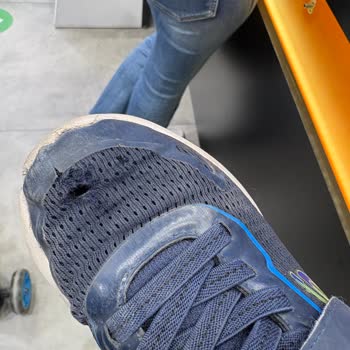 Skechers Ayakkabının 15 Günde Parçalanması Ve İnceleme Reddi Mağduriyet Yarattı