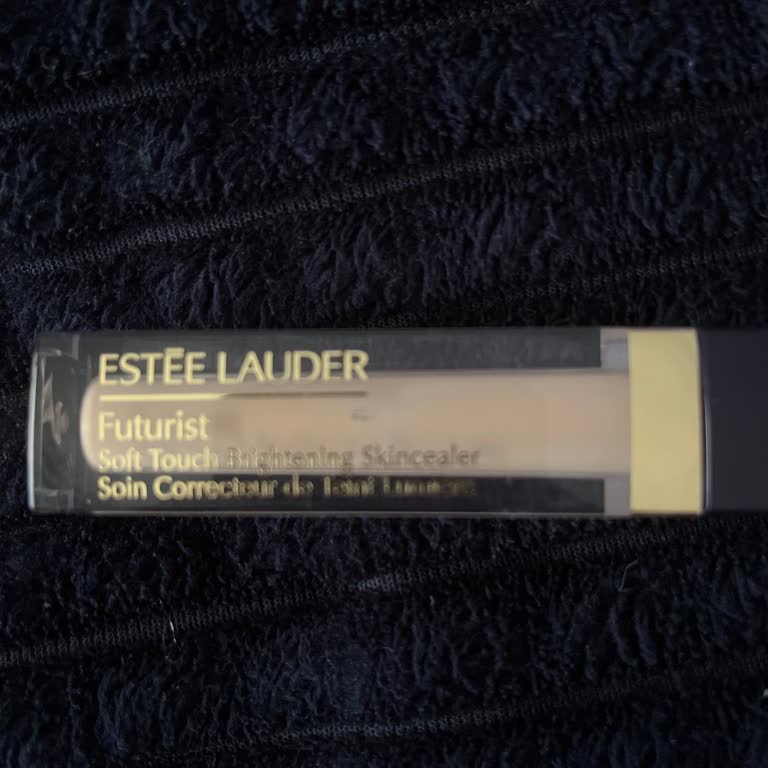 My Estee Lauder Concealer from Sephora Smells Like Vinegar