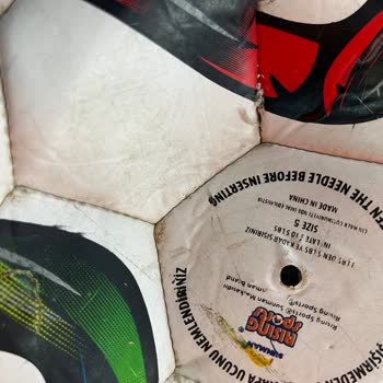 Aldığım Futbol Topu İkinci Kullanımda Patladı