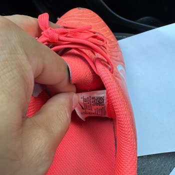 Kısa Sürede Yıpranan Ayakkabılar Ve Yetersiz Garanti Hizmeti