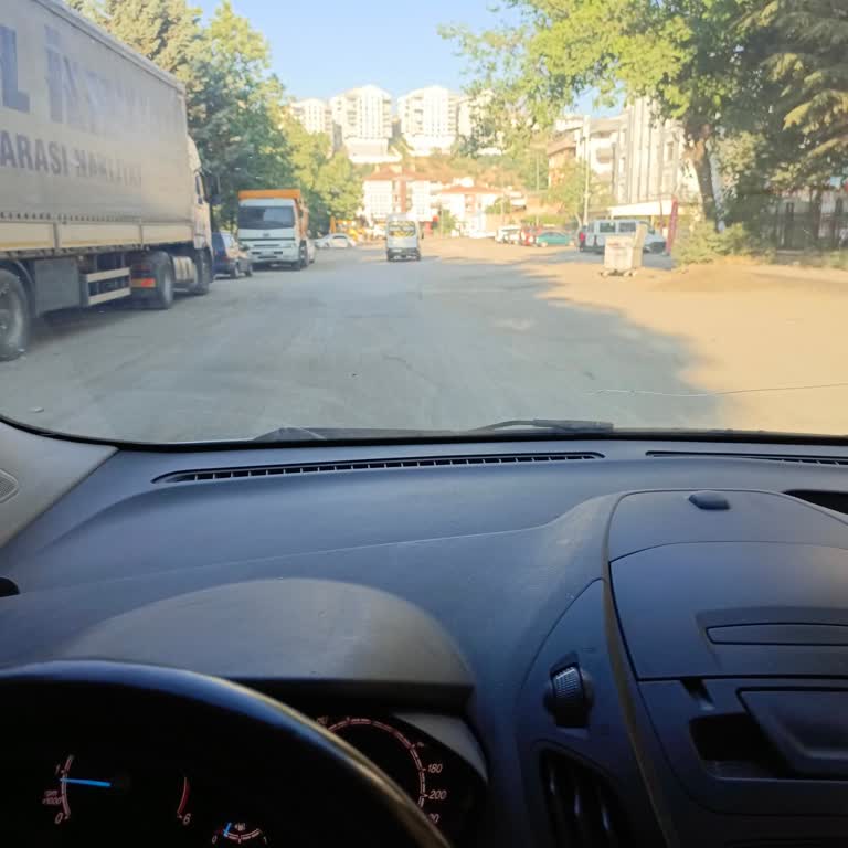 İki Aydır Yapılmayan Asfalt Nedeniyle Mağduriyet Yaşıyoruz