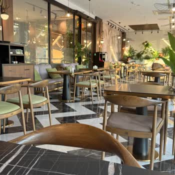 Özsüt Mahmutlar Şubesinde İlgisiz Personel Ve Düşük Hizmet Kalitesi