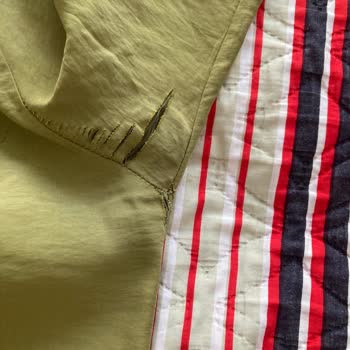 Aldığım Elbisenin Kalitesizliği Ve İade Talebim