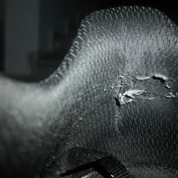 10 Günde Parçalanan Ayakkabı, FLO’dan Çözüm Yok!