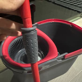 Aldığım Vileda Mop Setinde Parça Sabit Durmuyor Kimse Sorumluluk Almıyor