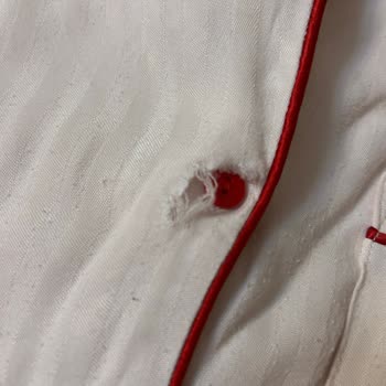 Suwen 3 Ayda Yırtılan Pijama İçin Kullanıcı Hatası Denilmesine Anlam Veremiyorum