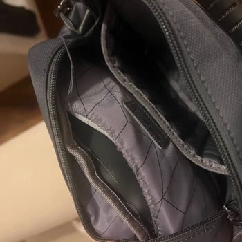 Çanta Astarı Kısa Sürede Söküldü, Müşteri Hizmetleri Dönüş Yapmadı