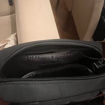 Çanta Astarı Kısa Sürede Söküldü, Müşteri Hizmetleri Dönüş Yapmadı