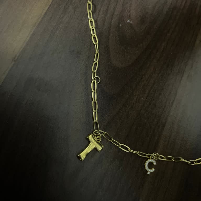 Geç Teslimat, Kalitesiz Ürün Ve Yorumlara Baskı