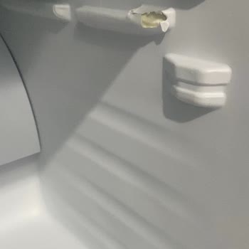 Arçelik Buzdolabımın Buzluk Çekmeceleri Kırıldı, Çözüm Bekliyorum