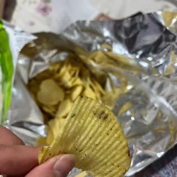 Aldığım Cipsin İçinden Böcek Çıktı, Sağlığımız Tehlikede