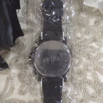 Saat & Moda (Facebook) Farklı Saat Gönderdi