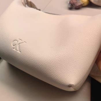 Calvin Klein Çantanın Kısa Sürede Deforme Olması Ve İade Sürecinde Mağduriyet