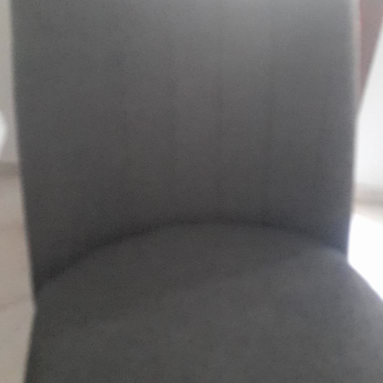 Vivense'den Alınan Sandalyenin Kısa Sürede Kırılması Ve Yetersiz Müşteri Hizmeti