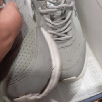 Kinetix FLO'dan Alınan Ayakkabılar İçin Olumsuz İnceleme Sonucu Ve Mağduriyet