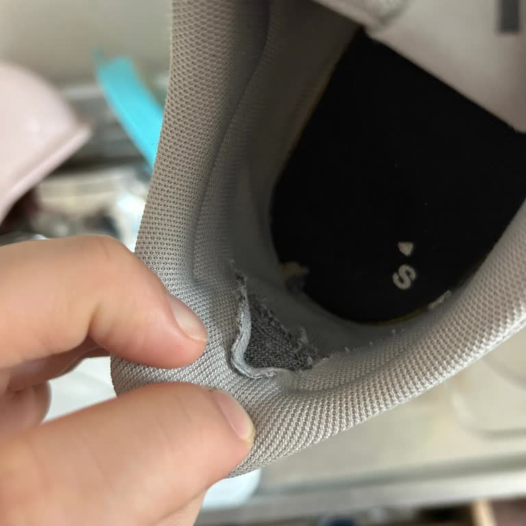 Garanti Süresi Dolmadan Yırtılan Ayakkabı İçin Değişim Talebim Reddedildi