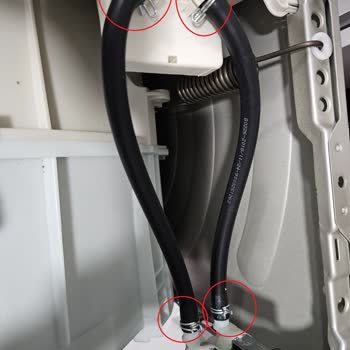 Bosch Çamaşır Makinesinde Montaj Hatası Nedeniyle Su Sızıntısı Ve Arıza Yaşadım