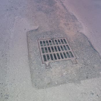 Bir Yıldır Asfalt Yapılmayan Kazı Alanı Mağduriyeti