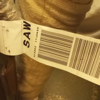 AJet Fazla Bagaj Ücreti Ve Hasarlı Valiz Sorunu