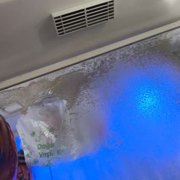 Buzdolabımız Bozuldu Servis Bekliyoruz Ürünlerimiz Ziyan Oldu