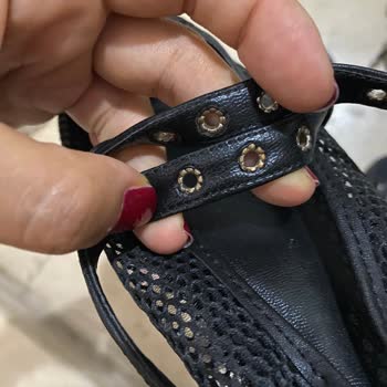 Trendyol'dan Aldığım Ayakkabı 5 Kere Giymede Paslandı, İade Talebim Cevapsız Kaldı