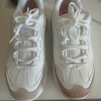 Ayakkabıda Tüylenme Ve Renk Atması Sonrası Garanti Kapsamı Dışında Bırakılması