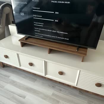 Sıfır Televizyon İkinci Günde Arızalandı