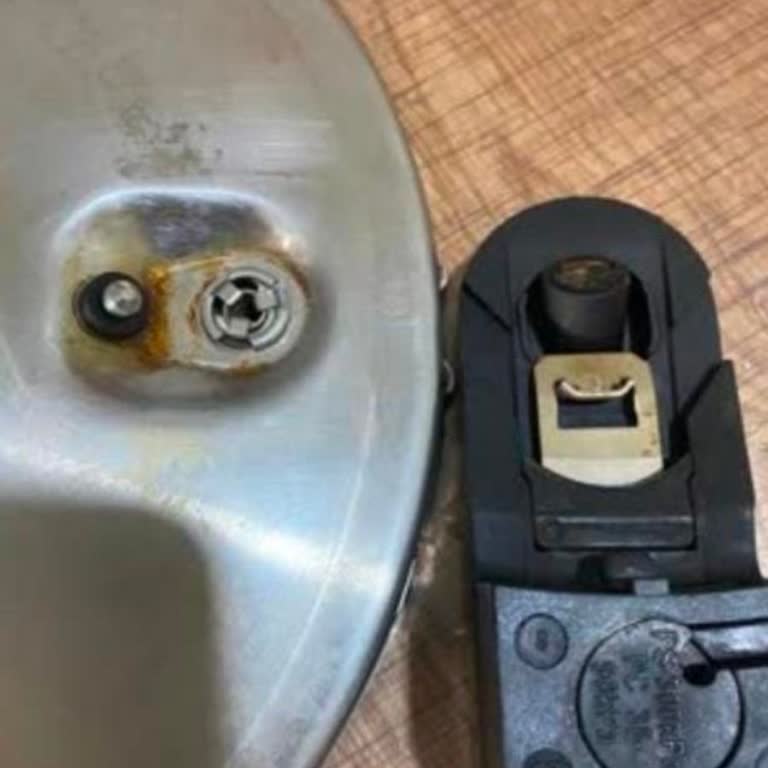 Fissler Düdüklü Tencere Kulpu Kırıldı Müşteri Hizmetleri Çözüm Sunmadı