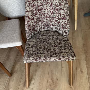 Enza Home'dan Yanlış Renk Ve Fahiş Fiyatlı Kırlent Kılıfı Sorunu