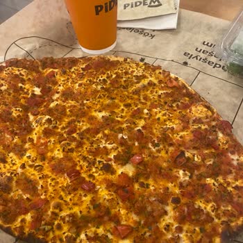 Lahmacun Yerine Salçalı Ekmek Yedim Hayal Kırıklığı Yaşadım