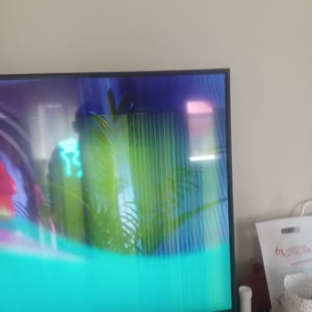 8 Aylık LG TVde Panel Arızası Ve Yetersiz Çözüm