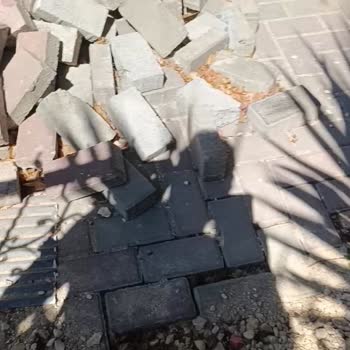 Aksa Gaz'ın Kaldırım Tahribatı Ve Sözünü Tutmayan Hizmetinden Şikayetçiyim