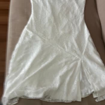 Aldığım Elbise Farklı Geldi İade İçin Kimseye Ulaşamıyorum