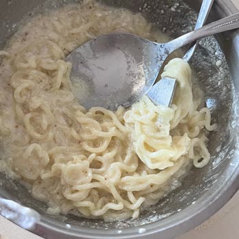 Aldığım Noodle İçinden Kurt Çıktı: İnsan Sağlığı Tehlikede