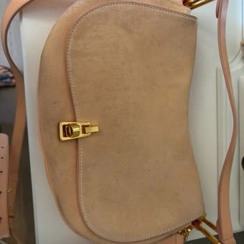 Vakko Çantada İlk Kullanımda Renk Değişimi Ve İlgisiz Müşteri Hizmeti