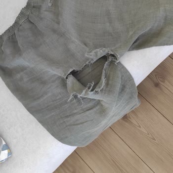 Mudo'dan Aldığım Pantolon Kısa Sürede Yırtıldı, Hayal Kırıklığına Uğradım