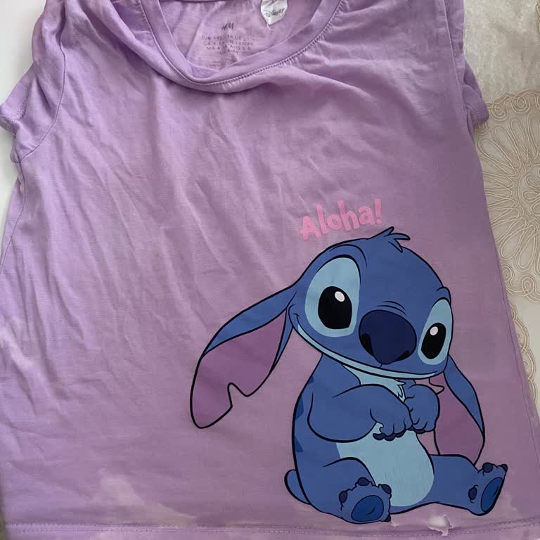 Leke Çıkarıcı Ürün Kızımın Yeni Tişörtünde Renk Açılması Ve Deformasyona Sebep Oldu