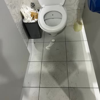 Üniversite Tuvaletlerinde Süregelen Hijyen Sorunu